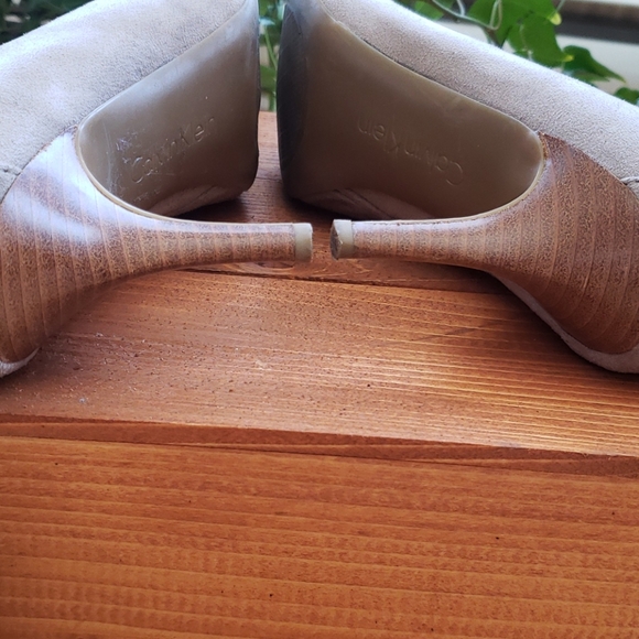 Calvin Klein boots - Picture 6 of 9